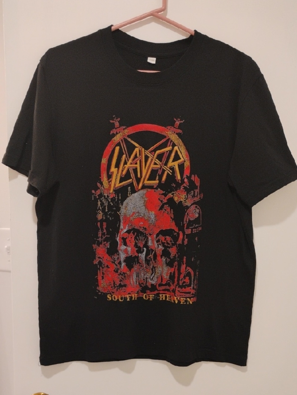 Black 'South of Heaven' Graphic Tee - Black